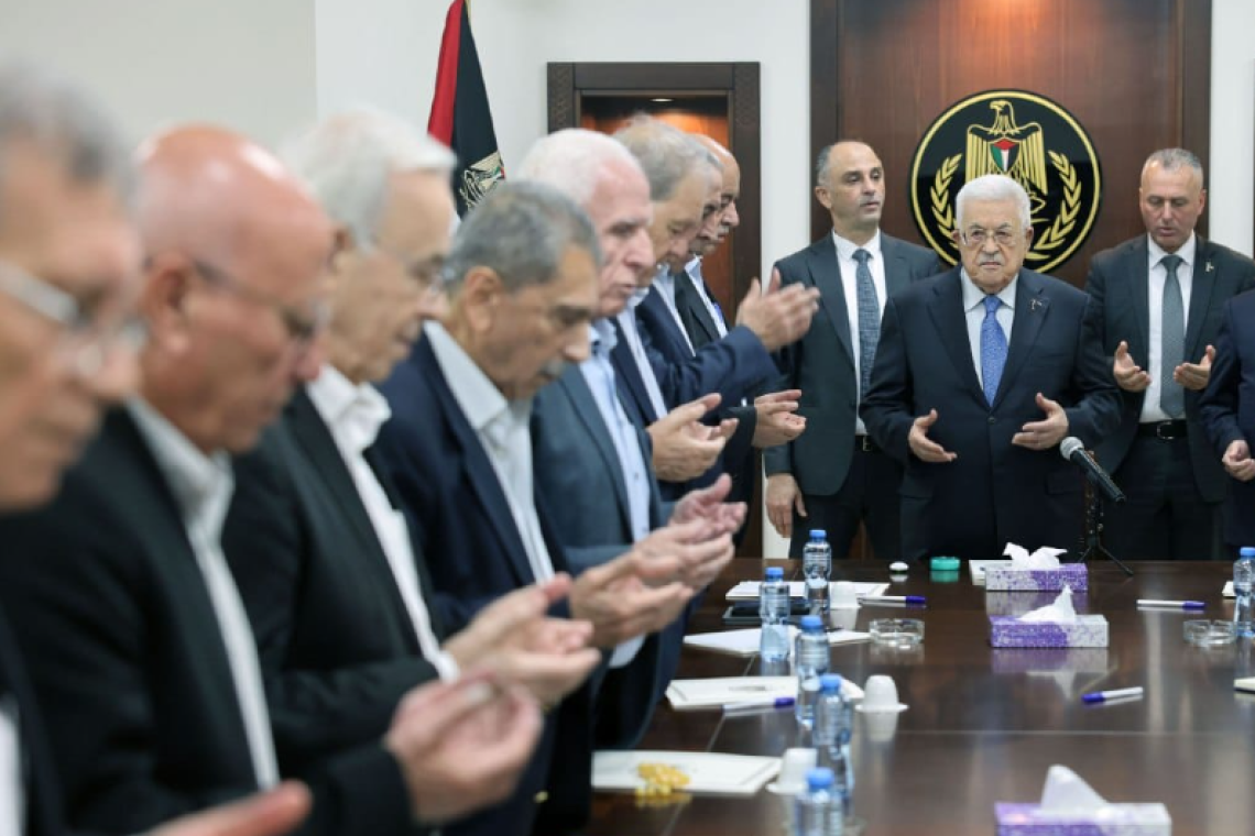 اجتماع للجنة المركزية لحركة &quot;فتح&quot; برئاسة محمود عباس: دعم حقوق الفلسطينيين ودعوة لوقف العدوان الإسرائيلي .للمزيد..